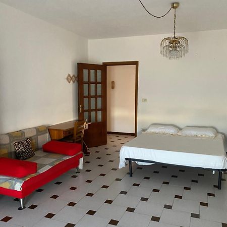 Casa Vacanze Gilli Otel Cagliari Dış mekan fotoğraf