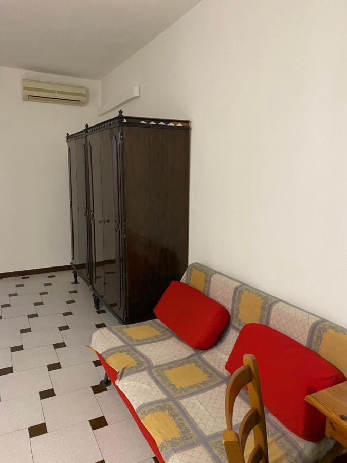 Casa Vacanze Gilli Otel Cagliari Dış mekan fotoğraf